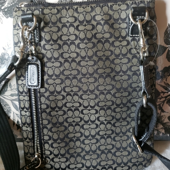 Coach crossbody - Picture 5 of 7